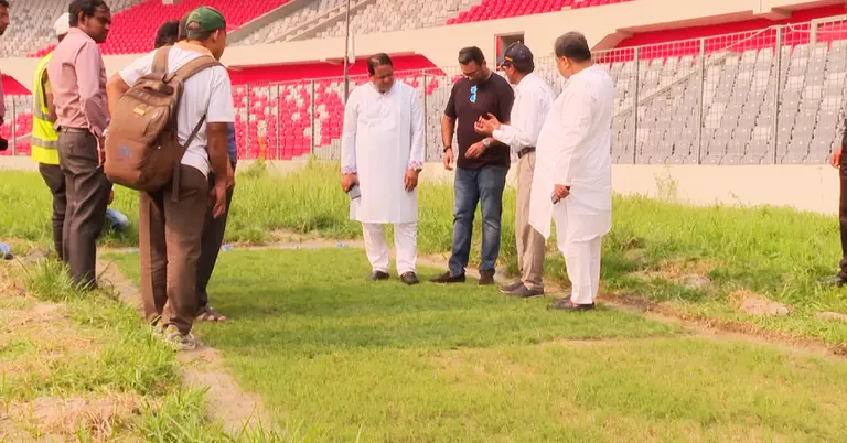 জাতীয় স্টেডিয়াম পরিদর্শনে গ্রাউন্ডস কমিটির সদস্যরা